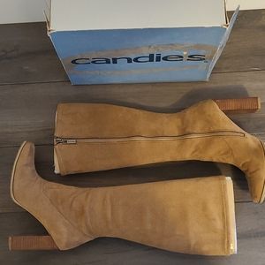 Candies Destiny Camel Suede Stretch Stacked Heel Hobo Boots SZ 7